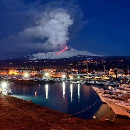 Parco Dell'Etna Hotel Bronte Exterior photo